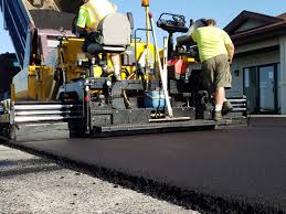 Best Driveway Snow Removal Preparation  in Spirit Lake, IA